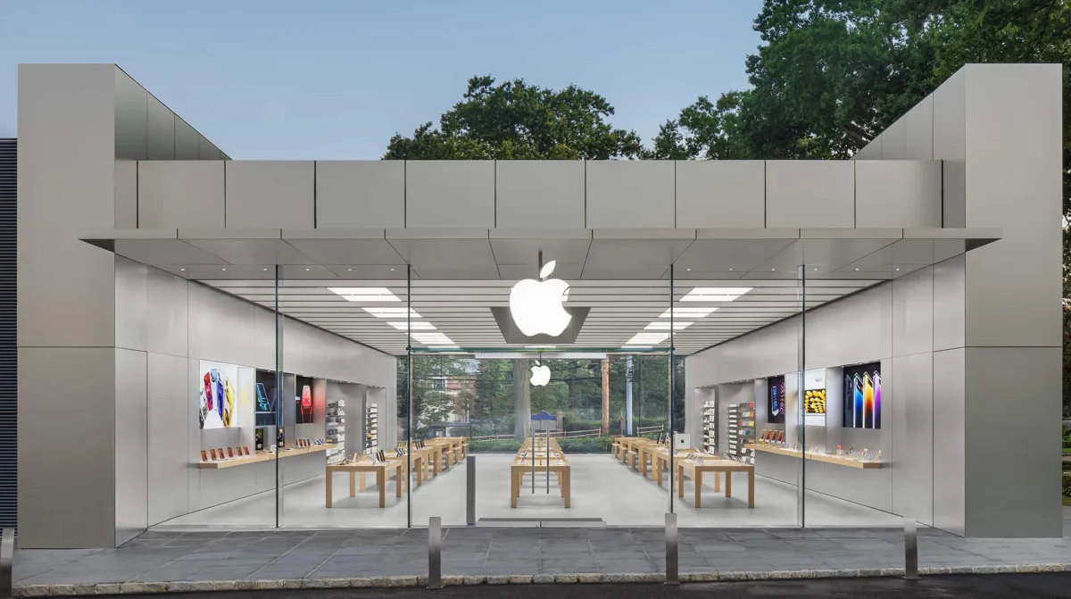 $1.2 Million in Apple Gear Targeted: Three Men Face Serious Charges in Hijacking