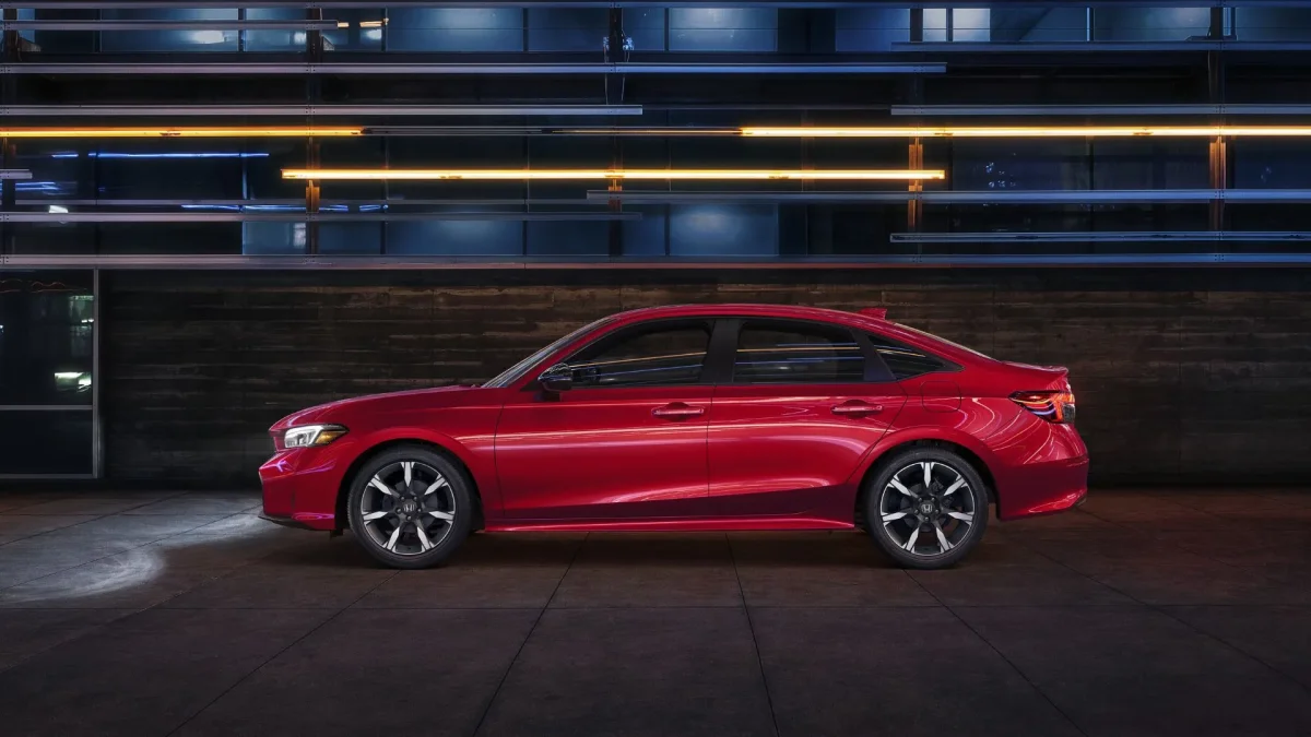 2026's Best Hybrid: Japanese Model Promises Fuel Savings and Eco-Friendly Features