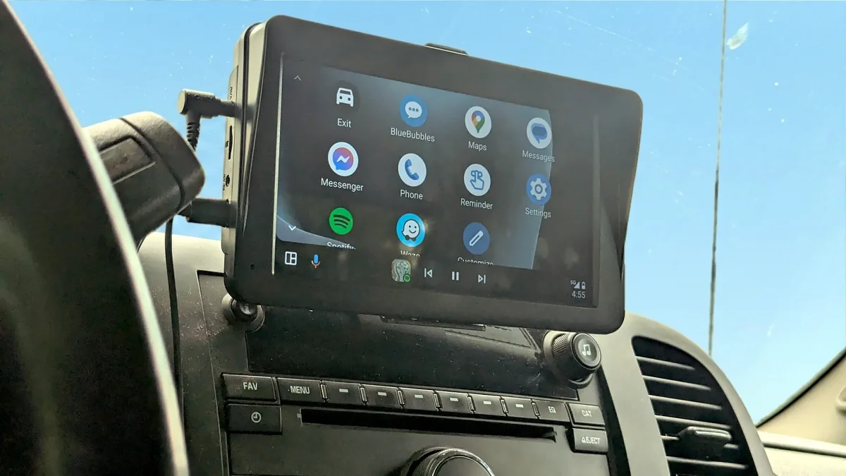 Affordable gadget transforms older cars with Android Auto compatibility