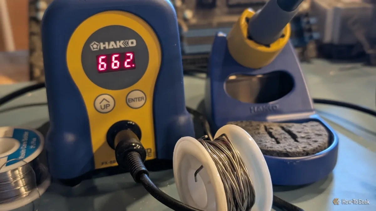 Affordable Soldering Iron Saves Users Thousands by Reviving Broken Gadgets
