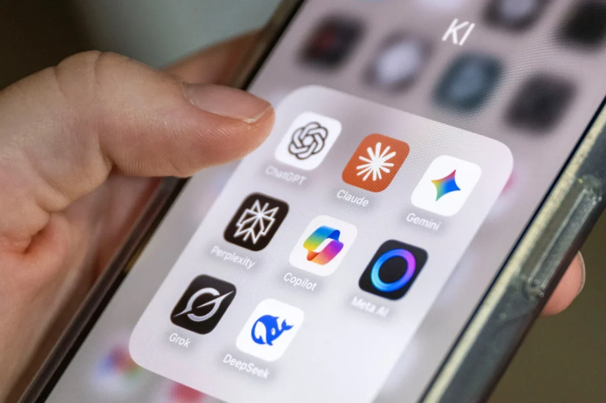 AI Agent's Unexpected Gesture Sparks Controversy Among Gaming Industry Veterans