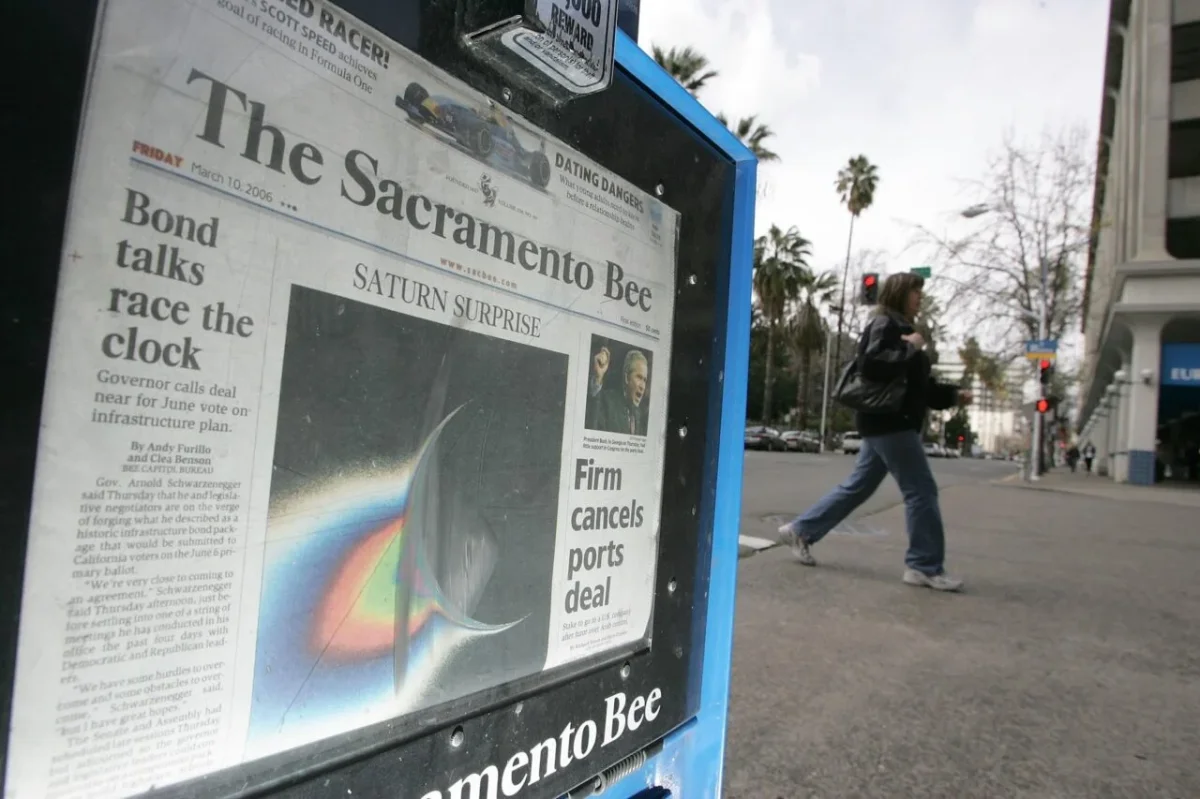 AI Articles Spark Controversy as Newspaper Company Faces Scrutiny Over Bylines