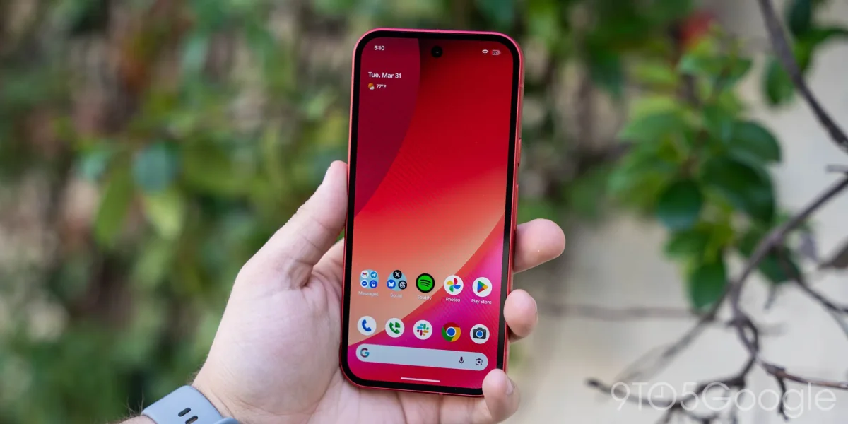Android 17 QPR1 enhances Google Pixel phones by removing the search bar for smoother use