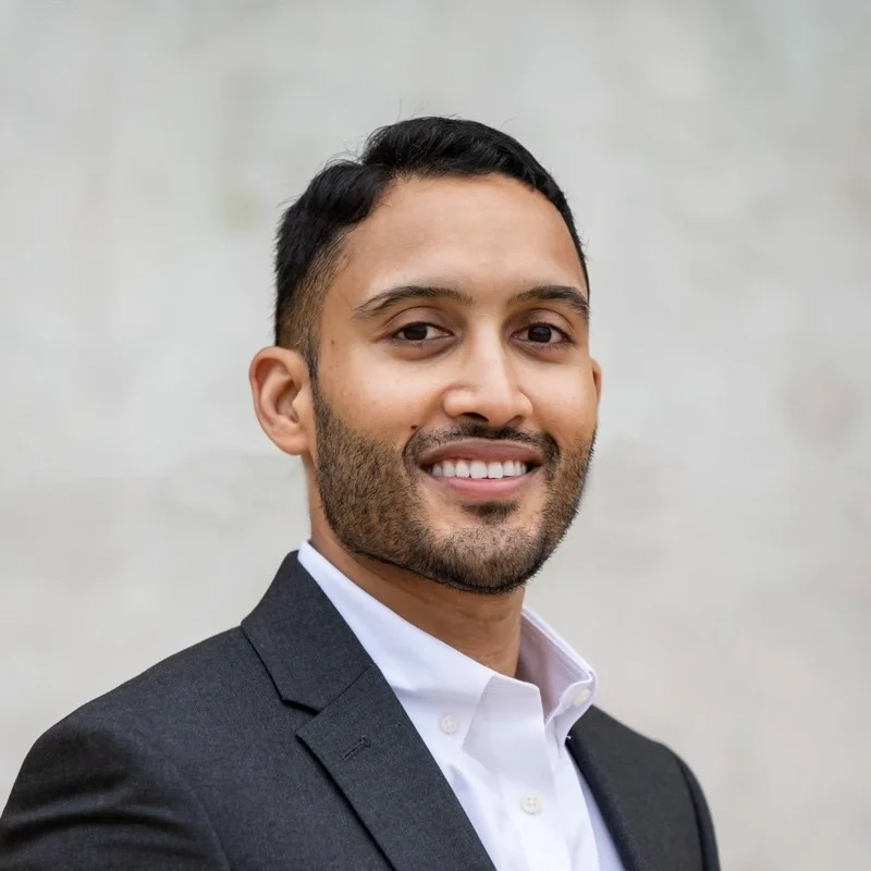 Anthropic Strengthens Leadership with Amazon Executive Amid Microsoft's Transition