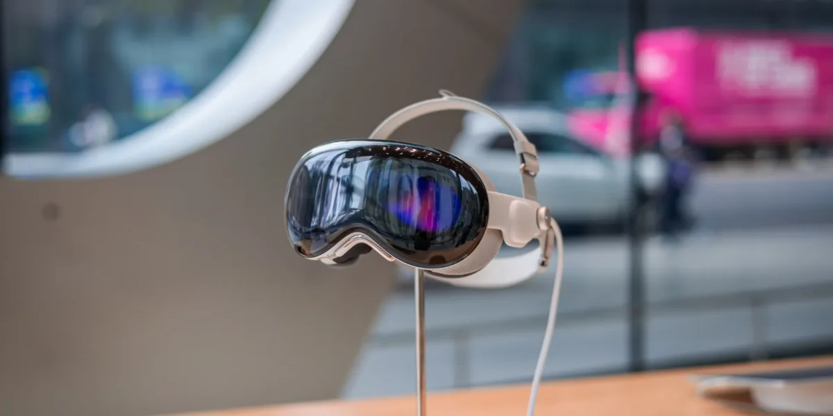 Apple Vision Pro's future hinges on decisive leadership amid ongoing challenges