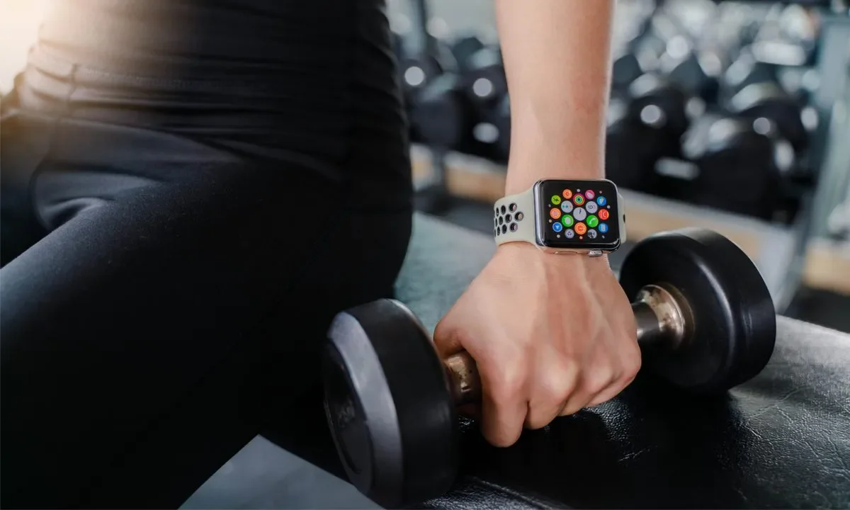 Apple's AI Health Coach Plans Face Setback, Impacting User Experience and Expectations