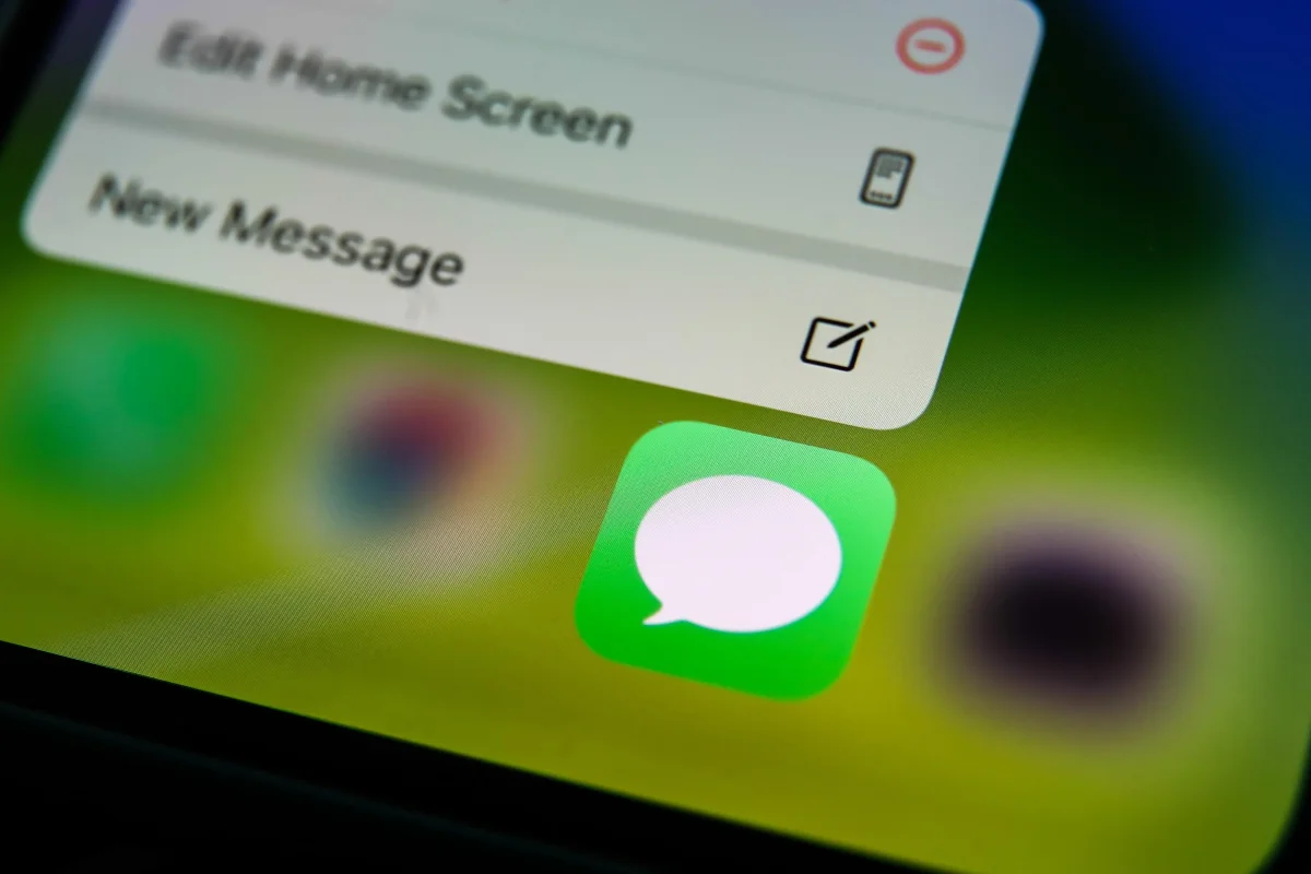 Apple's iPhone Messaging Overhaul Affects User Experience for Millions Now