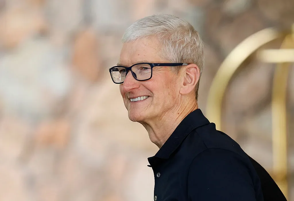 Apple's Smart Glasses Development Could Reshape Wearable Tech Landscape