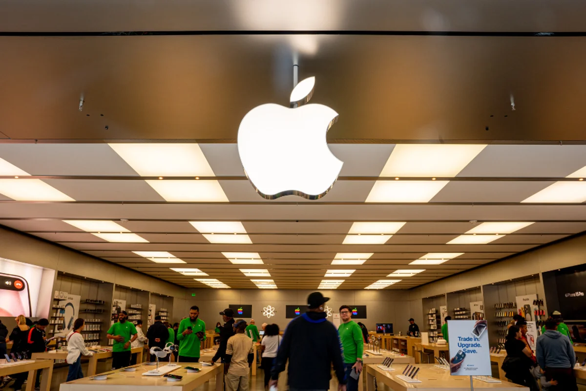 Apple's Strategic Shift: Closure of Stores in Three States Signals Retail Realignment