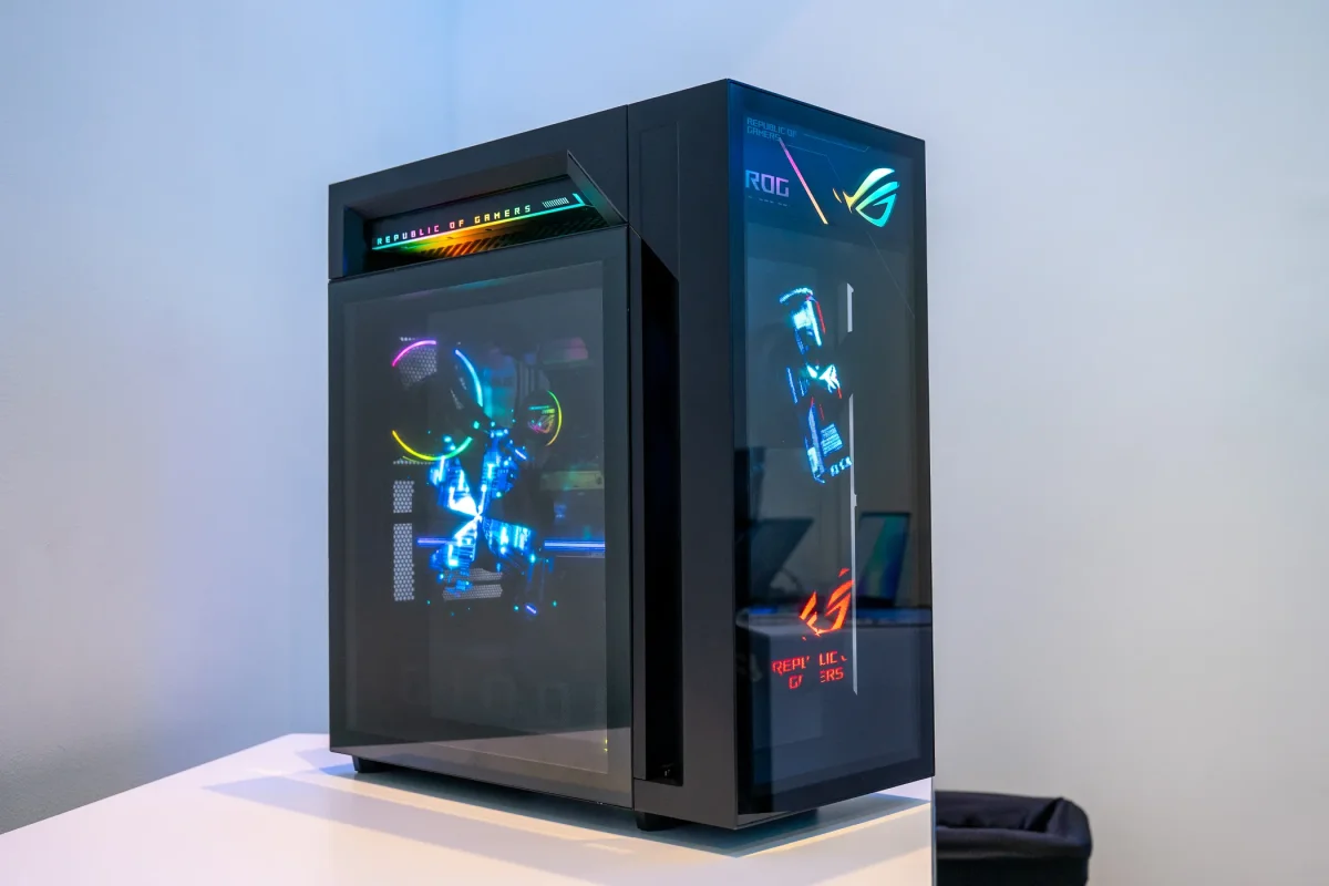 ASUS ROG's holographic PC design sets a new standard in gaming aesthetics