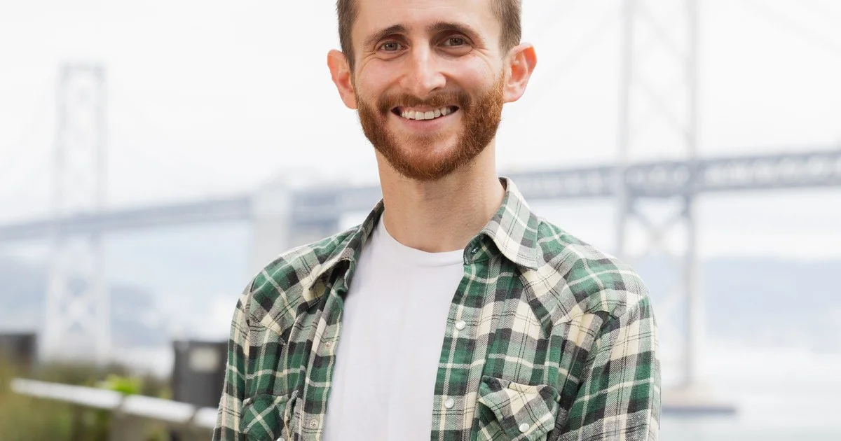 Balancing Fatherhood and Entrepreneurship: Insights from an AI Startup Co-founder