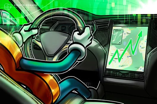 Bitcoin longs surge as traders bet on $82K target amid shaky US economic signals
