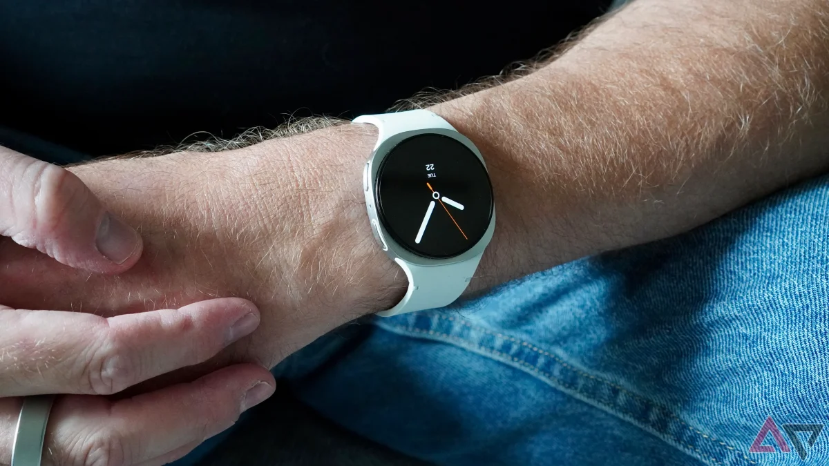 Budget-Friendly Wear OS Smartwatch Sets New Standard for Affordable Tech