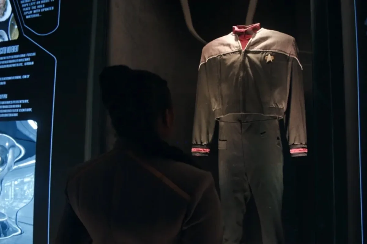 Captain Sisko's Legacy Shines in 'Starfleet Academy' Tribute, Inspiring New Generations