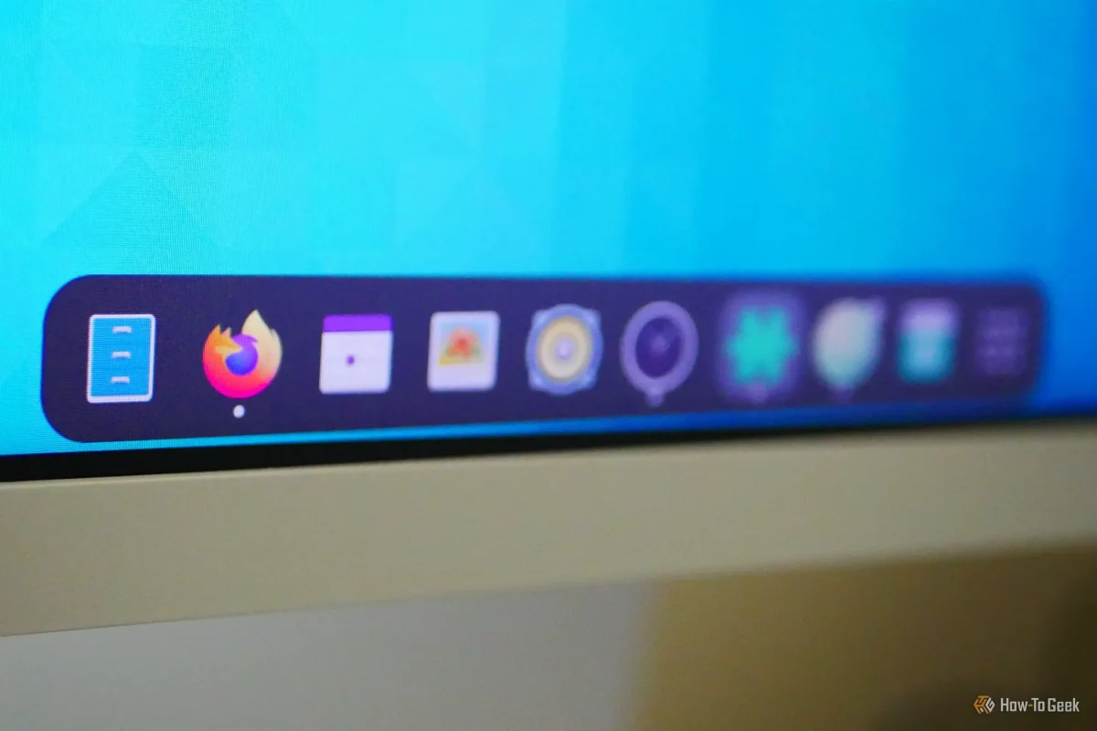 Choosing GNOME Defaults: The Case Against Extensions for a Smoother Experience