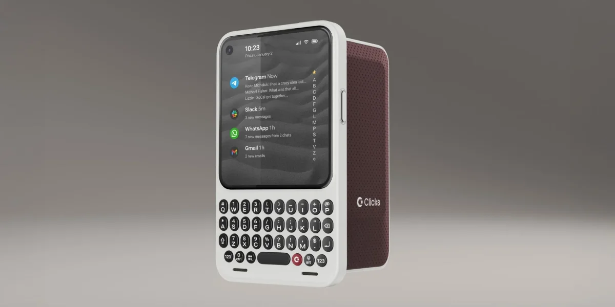 Clicks Communicator targets messaging enthusiasts with unique physical keyboard design