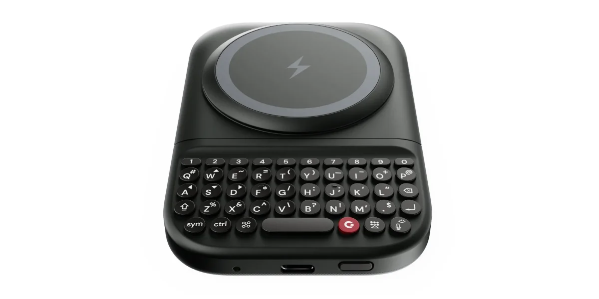 Clicks' Innovative Magnetic Keyboard Promises to Transform User Experience for Pixel 10 and Beyond