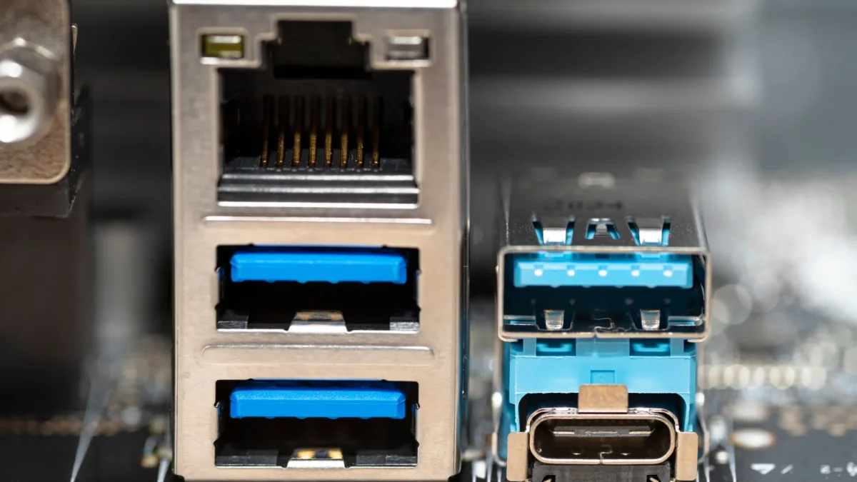 Desktop PCs lag behind USB-C adoption, leaving users frustrated and devices fragmented