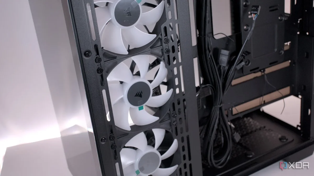 Diminishing Returns: Why Three Case Fans Maximize Cooling Efficiency for Gamers