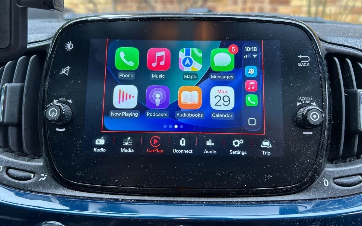 Discover the Top 5 Apple CarPlay Apps Revolutionizing Your Driving Experience Now