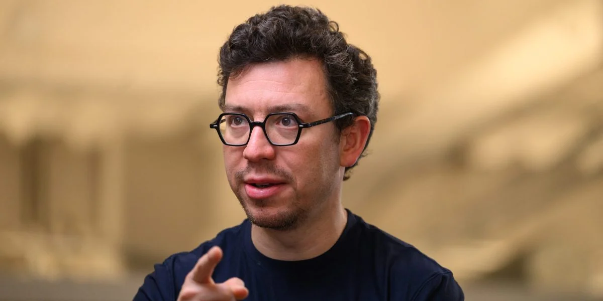 Duolingo Employees Celebrate as CEO Reverses AI Evaluation Policy Following Criticism