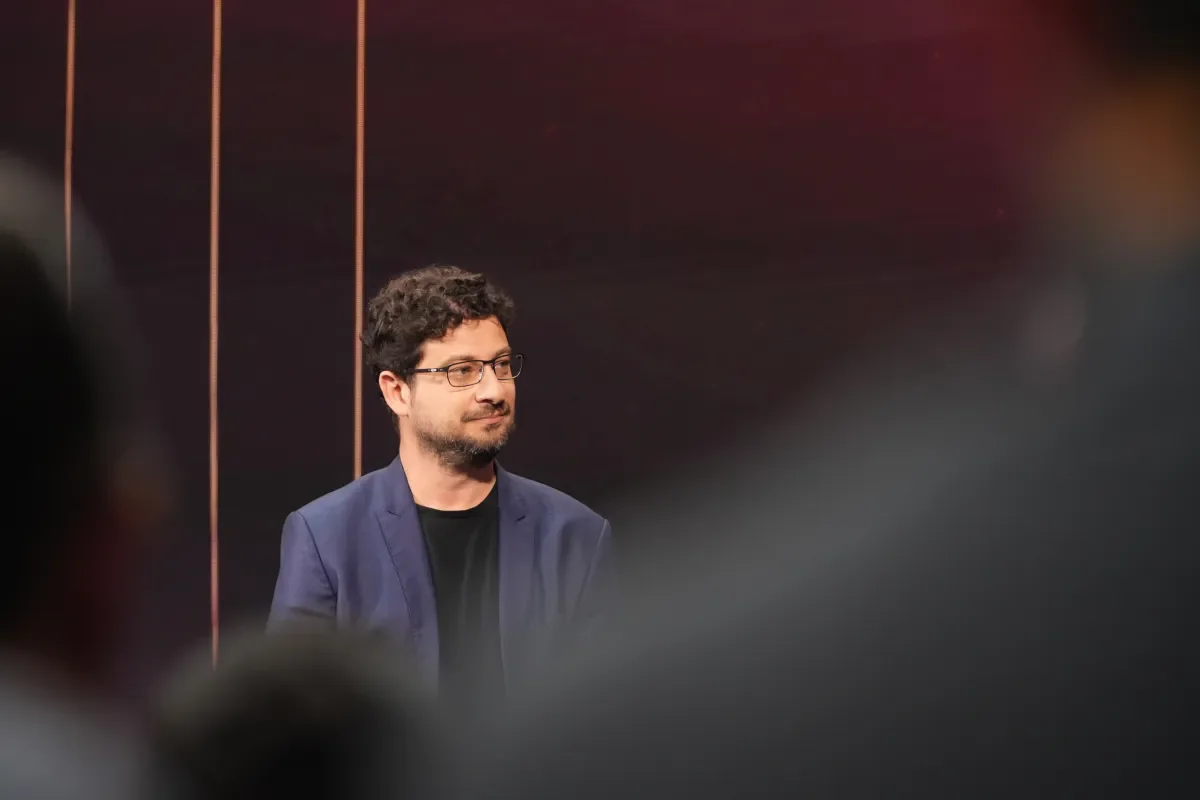 From Video Players to Robotics: Innovator Transforms Efficiency for Machines Now