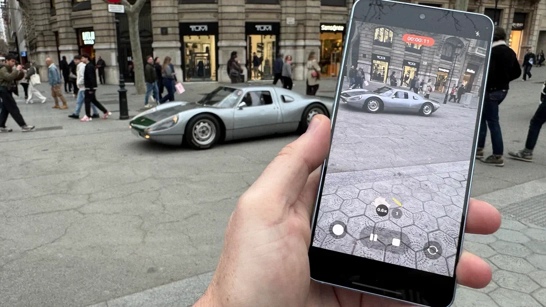 Galaxy S26's Advanced Camera Feature Transforms Luxury Car Filming Experience