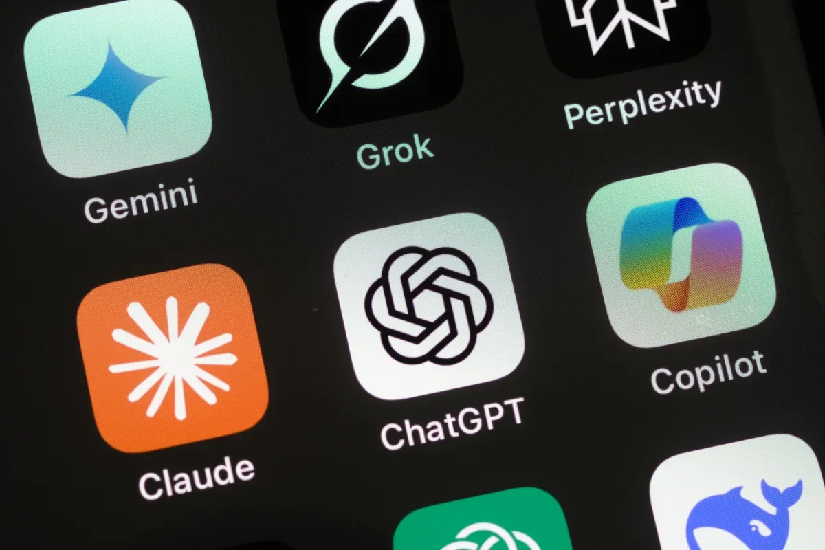 iOS 27 set to personalize user experience with customizable AI models