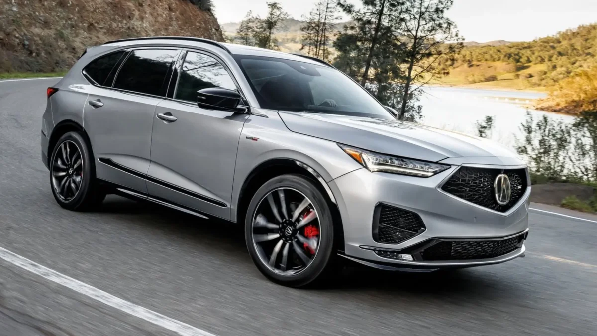 Japanese SUV challenges German competitors with simplicity and efficiency