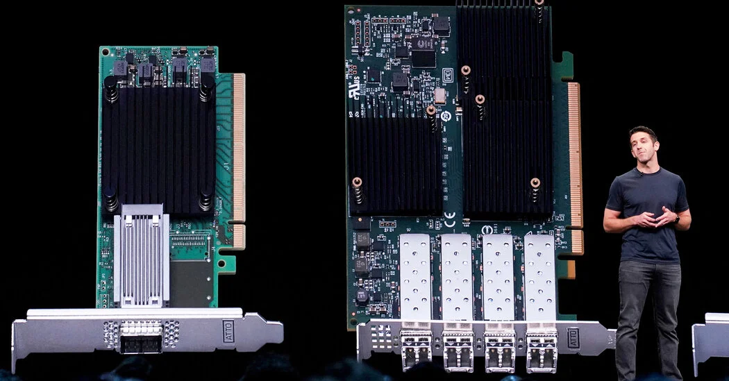 John Ternus Faces Key Challenges as Apple Prepares for Leadership Shift