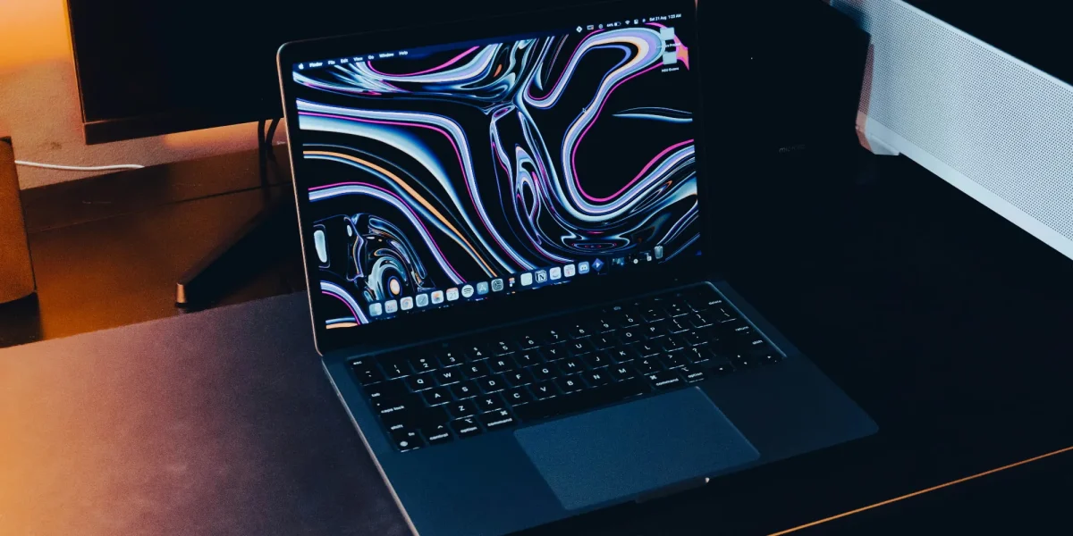 MacBook Pro's bold redesign excites fans, but keyboard change raises concerns