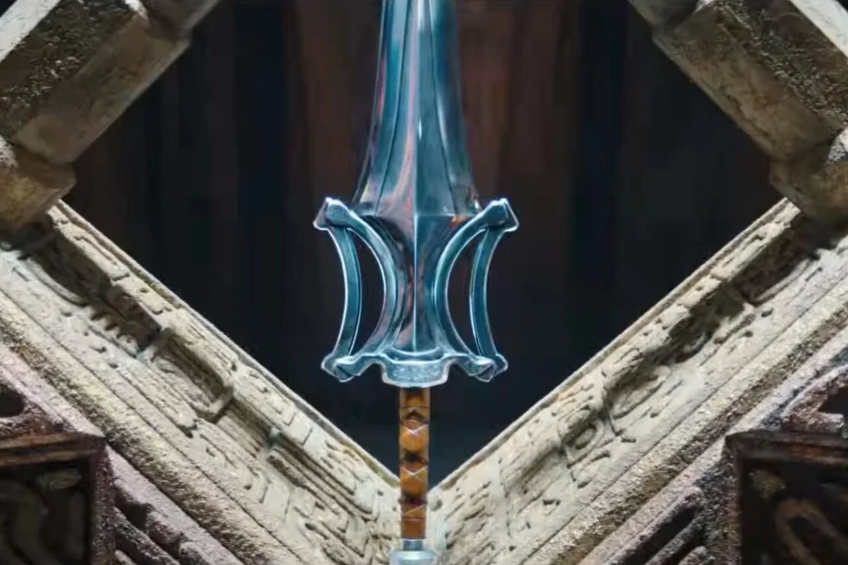 ‘Masters of the Universe’ Redefines Movie Snacks with Drinkable Power Sword Design