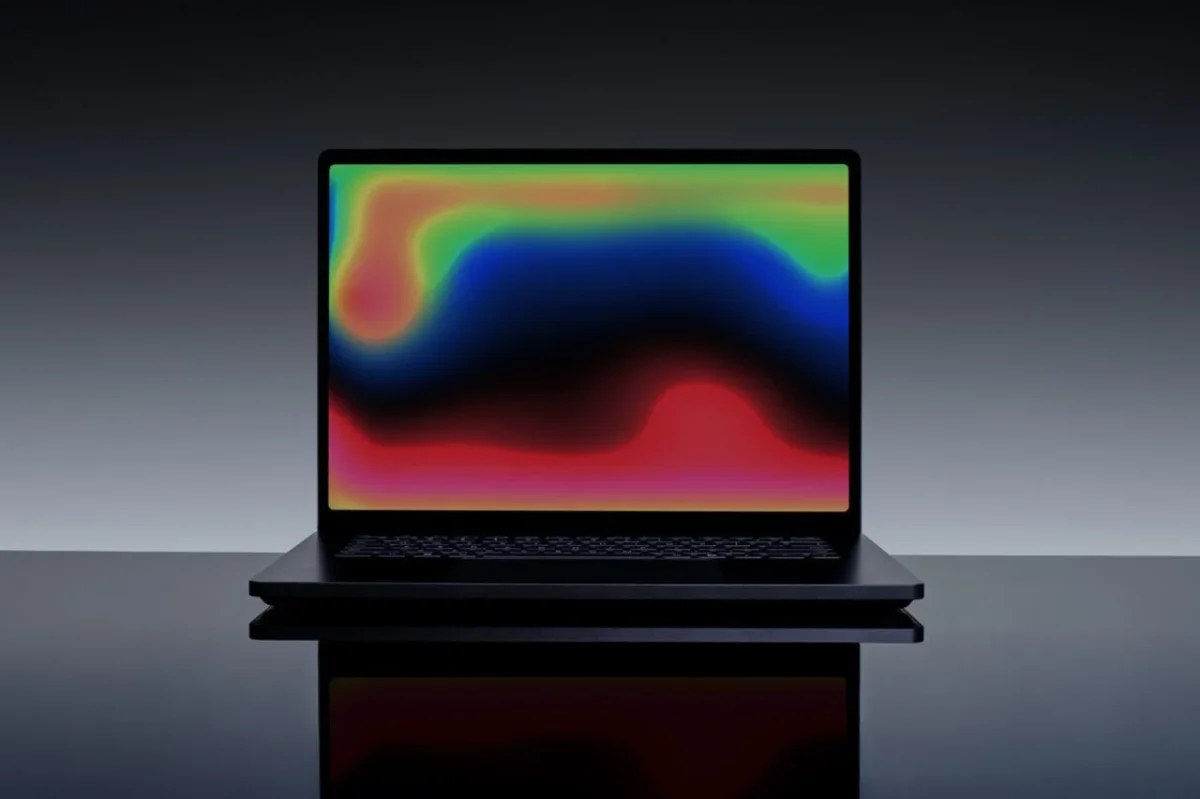 Microsoft's Surface Laptop Ultra Aims to Disrupt Apple's M5 Max Market Dominance