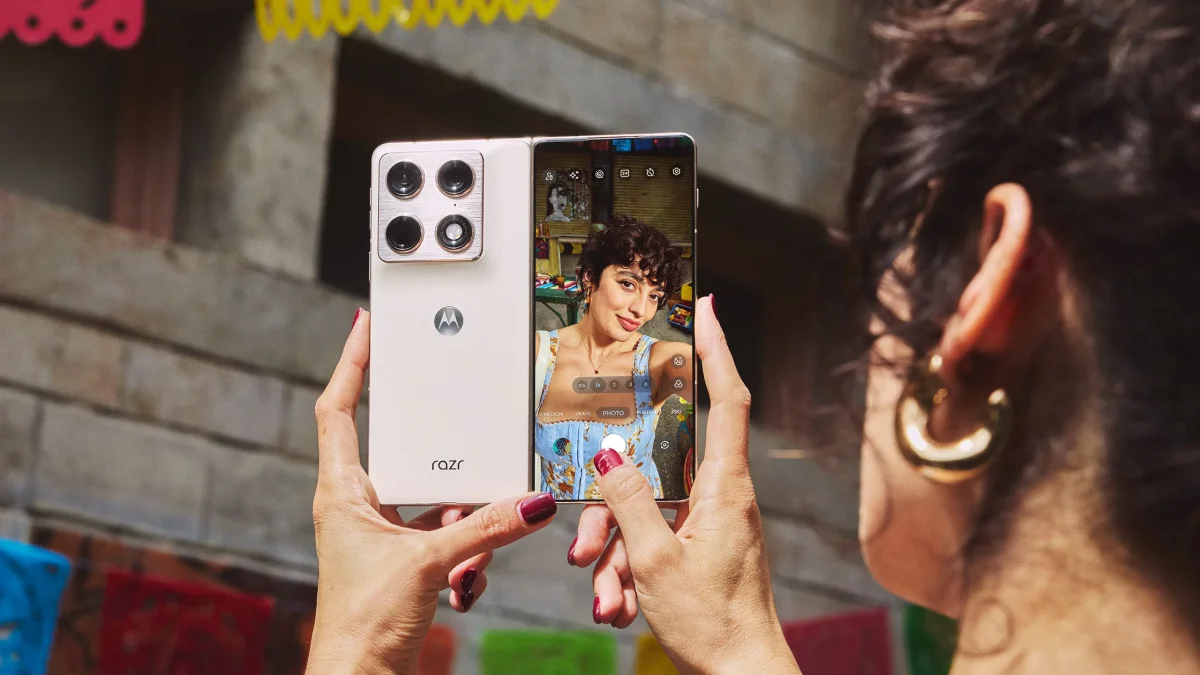 Motorola's foldable phone specs reveal competitive edge over rivals in 2023 market