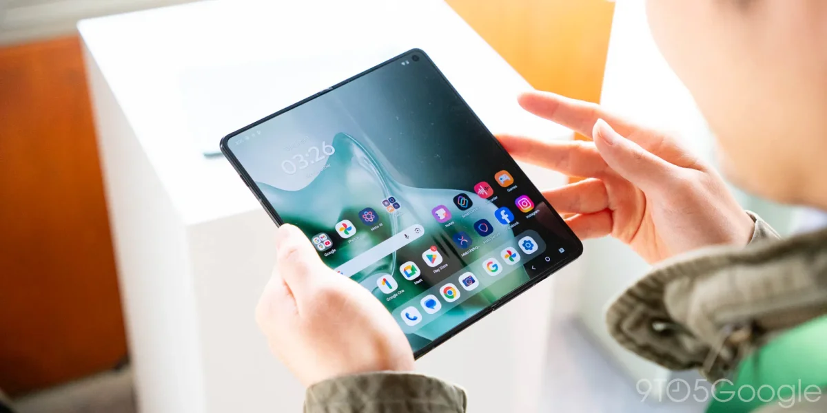 Motorola's upcoming Razr Fold pre-orders could reshape the foldable phone market