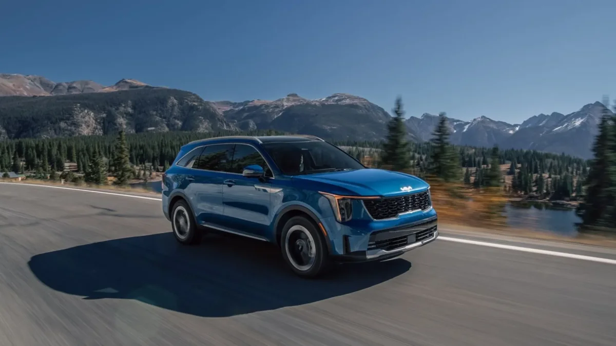 New family hybrid SUV offers efficiency and space, challenging market competitors
