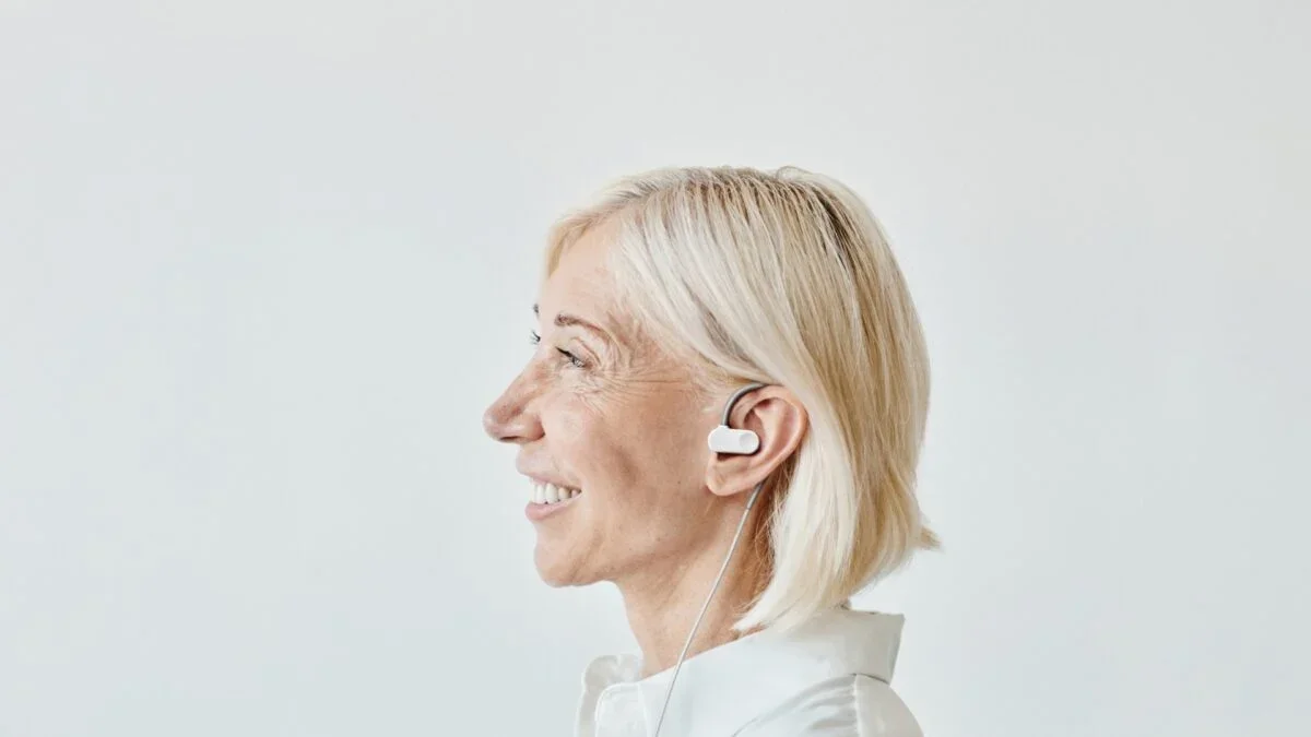 Nuropod's Brain-Hacking Solution Targets Stress Relief for Millennial Professionals