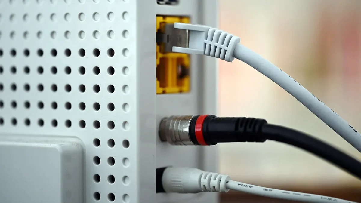 Old Wi-Fi Routers Compromised: FBI Warns of Russian Hacking Threat to Users