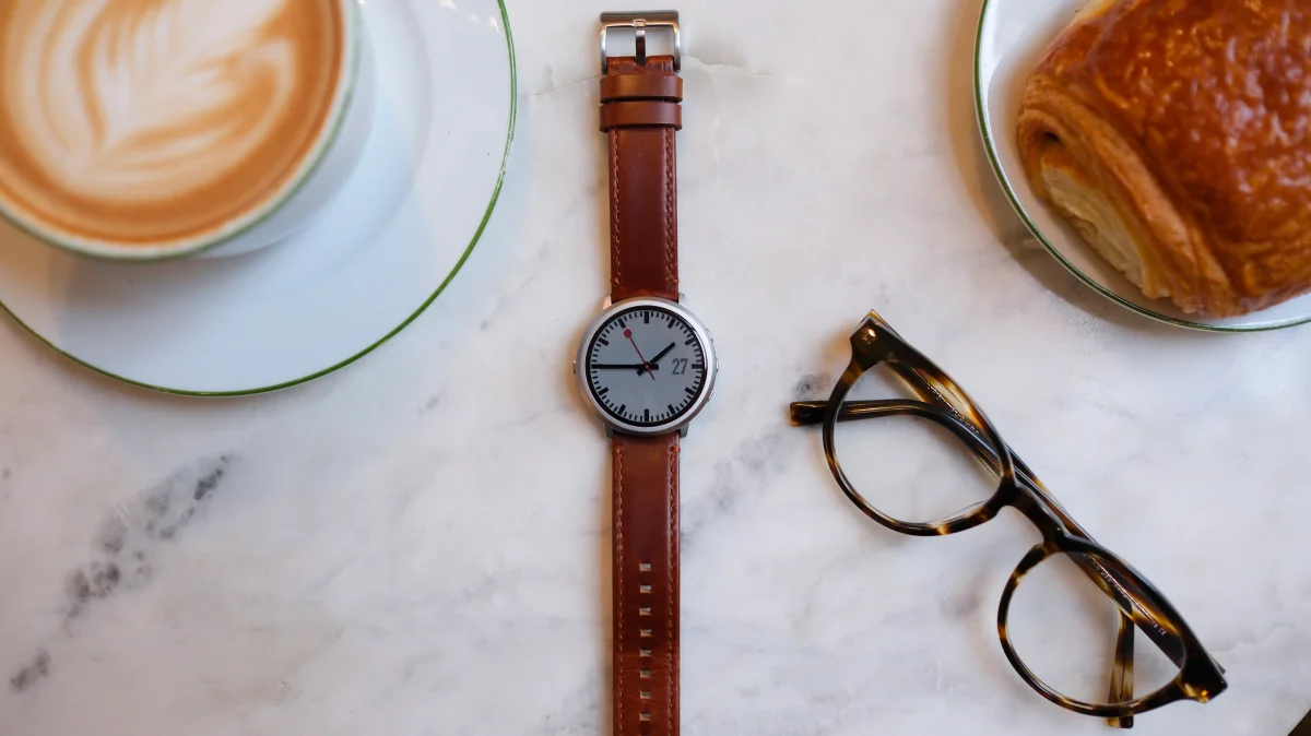 Pebble's Round 2 smartwatch promises enhanced features at a lower price point