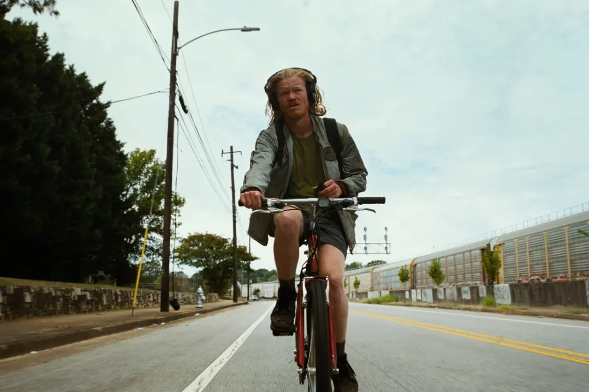 Reddit Users Decode Jesse Plemons' 'Bugonia' Role, Sparking Online Buzz