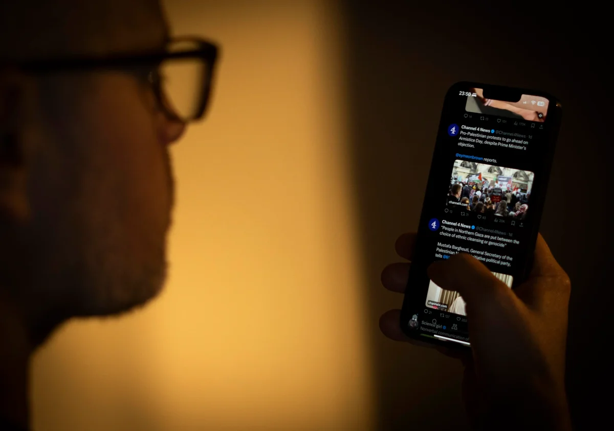 Short-form videos reshape online engagement, capturing billions of views daily