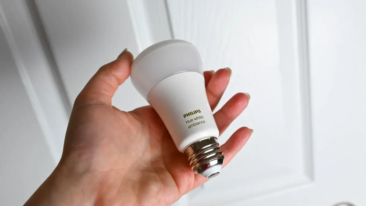 Smart Bulbs Offer Unique Advantages for Home Automation Enthusiasts