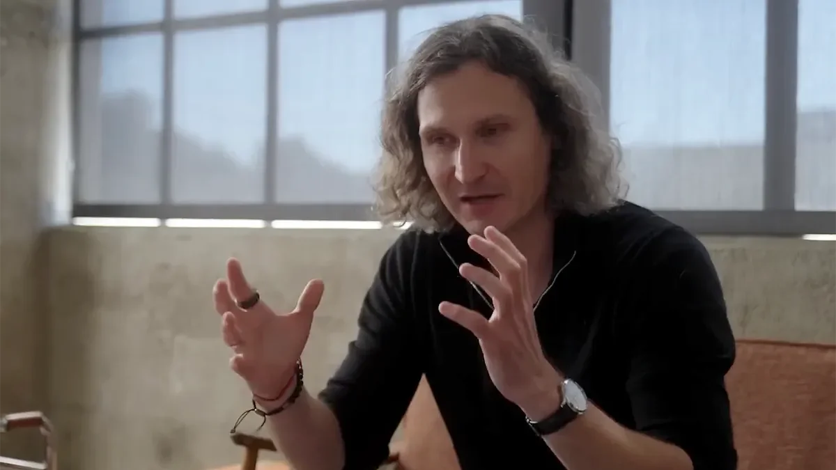 Startup founded by former OpenAI researcher aims for $1 billion in funding to revolutionize AI