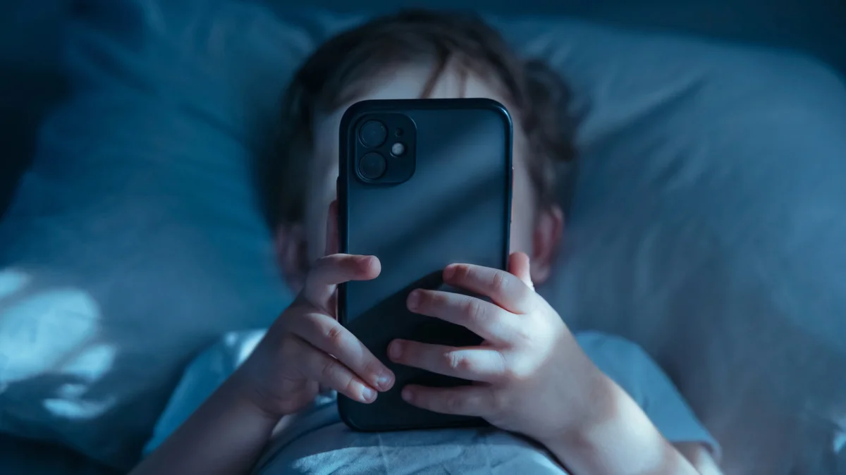 Tech Giants Meta, Snap, and Roblox Unite to Enhance Online Safety for Children in the UK
