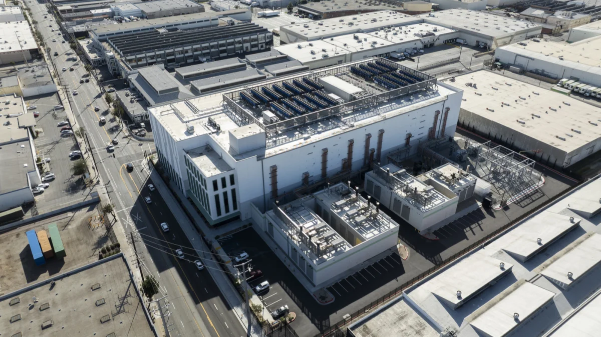 Tech industry sidesteps tougher regulations on gas-powered data centers amid climate concerns