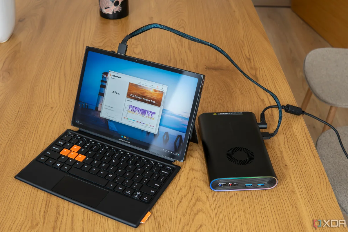 Thunderbolt 5's Compatibility with OCuLink Keeps eGPU Options Open for Users