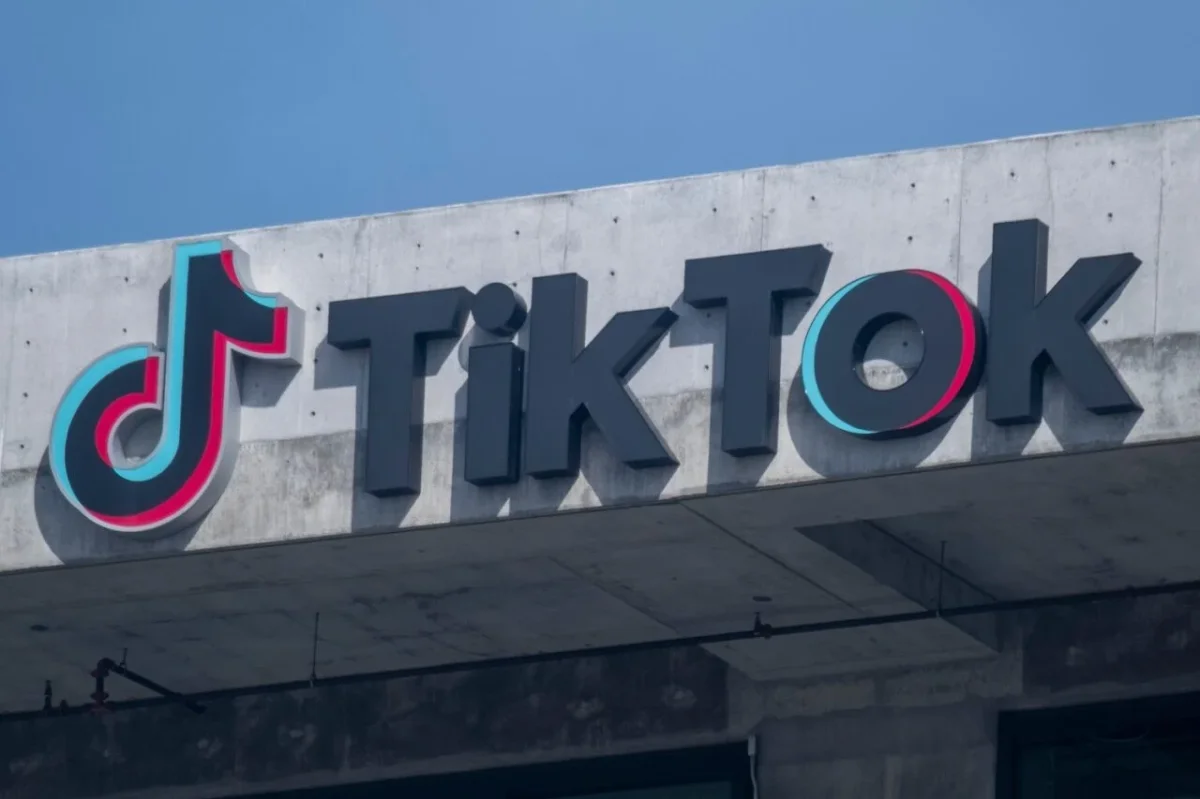 TikTok Faces Major Server Disruptions Amid Ongoing Oracle Partnership Challenges