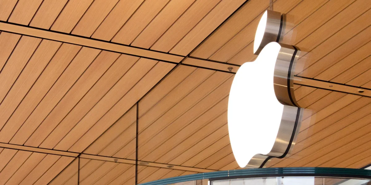 Towson workers claim Apple discrimination in pivotal unionization battle