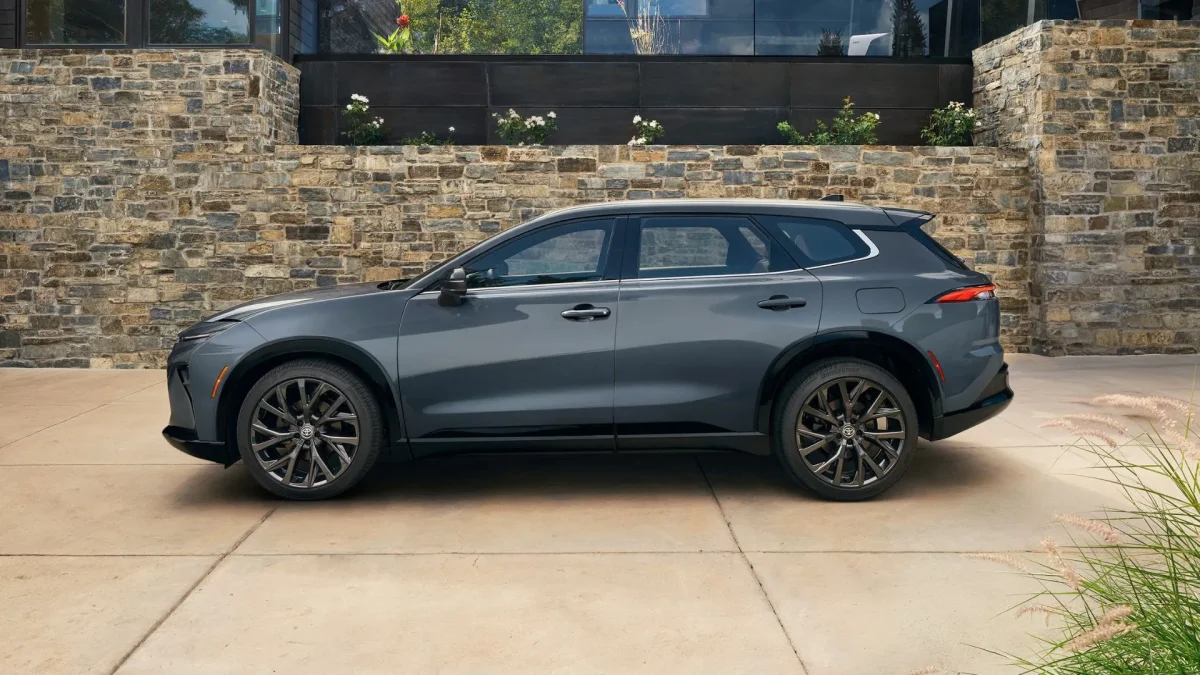 Toyota's New SUV Redefines Luxury, Challenging Established Brands Like Mercedes