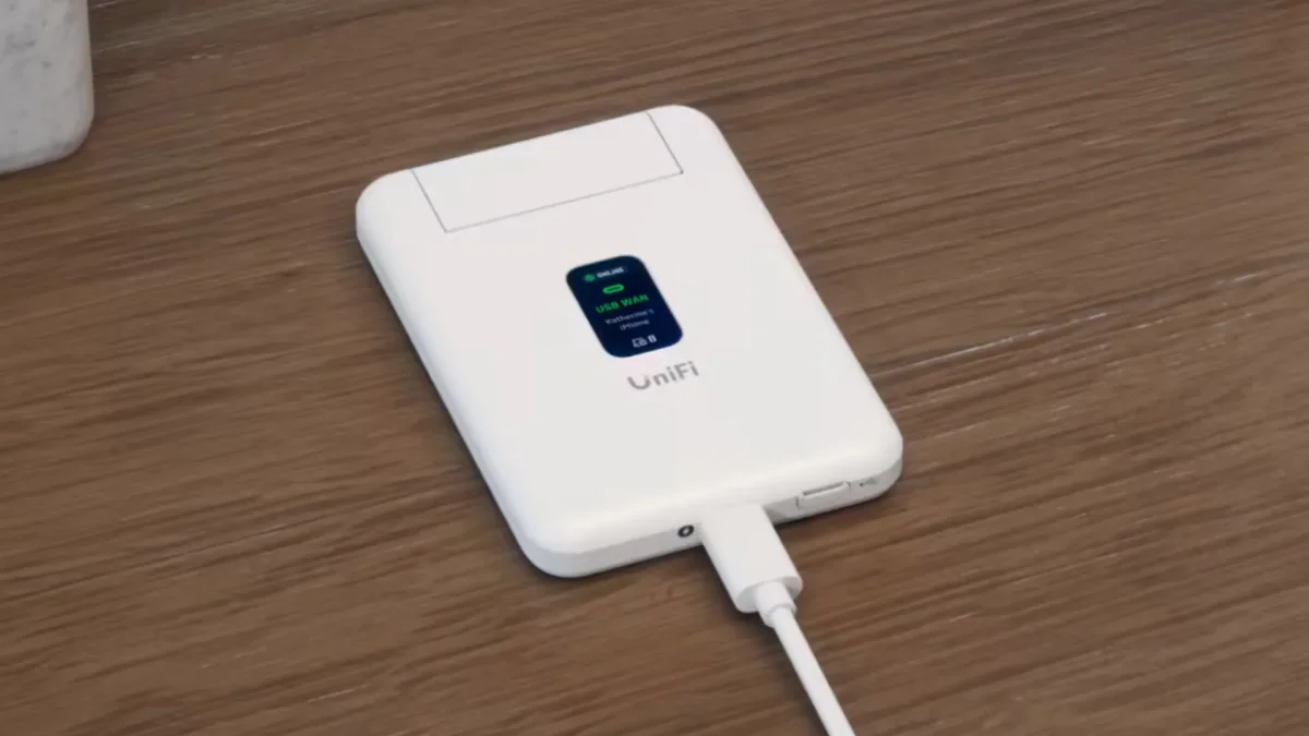 Travel Router and Linux Phones Set to Transform Remote Work for Digital Nomads